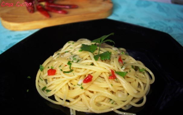 spaghetti aglio, olio e peperoncino