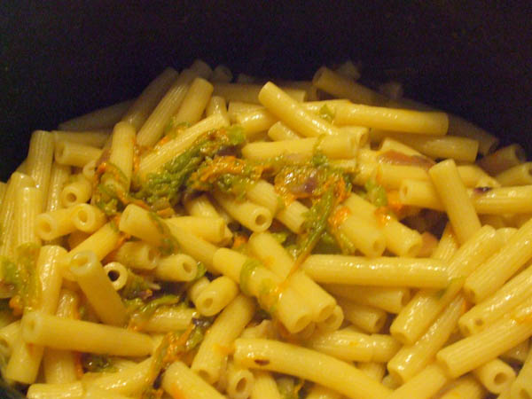 pasta ai fiori di zucca